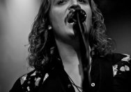 05.11.2011 Simeon Soul Charger