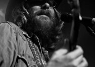 05.11.2011 Simeon Soul Charger