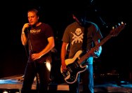 16.03.2011 Umsonst und Drinnen mit Bierophil und The Grapefruit Dead