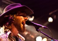16.04.2011 Simoen Souls Charger