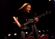 16.04.2011 Simoen Souls Charger