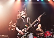 16.04.2011 Simoen Souls Charger
