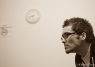 23.03.2011 Umsonst und Drinnen mit Toys get lost und Gomukhasana