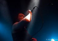 23.03.2011 Umsonst und Drinnen mit Toys get lost und Gomukhasana