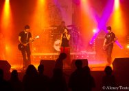 23.03.2011 Umsonst und Drinnen mit Toys get lost und Gomukhasana