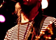 30.03.2011 Umsonst und Drinnen mit Rotten Jonnys und Ramonas