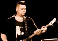 30.03.2011 Umsonst und Drinnen mit Rotten Jonnys und Ramonas
