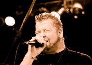 30.03.2011 Umsonst und Drinnen mit Rotten Jonnys und Ramonas