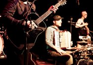 08.02.2012 Umsonst und Drinnen mit Beppe Jones und Karin Rabhansl