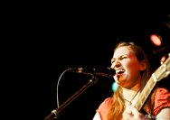 08.02.2012 Umsonst und Drinnen mit Beppe Jones und Karin Rabhansl