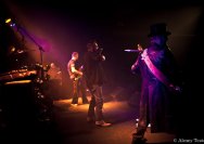 18.01.2012 Umsonst und Drinnen mit Phil and the gogo girls from hell und General Riot