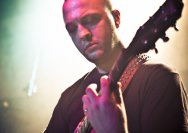18.01.2012 Umsonst und Drinnen mit Phil and the gogo girls from hell und General Riot