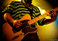 18.01.2012 Umsonst und Drinnen mit Phil and the gogo girls from hell und General Riot