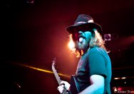 18.01.2012 Umsonst und Drinnen mit Phil and the gogo girls from hell und General Riot