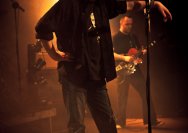 18.01.2012 Umsonst und Drinnen mit Phil and the gogo girls from hell und General Riot