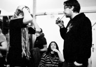 18.01.2012 Umsonst und Drinnen mit Phil and the gogo girls from hell und General Riot