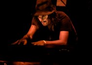 23.06.2012 Simeon Soul Charger