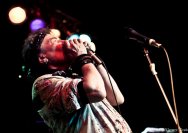 29.02.2012 Umsonst und Drinnen mit Sunbear Bluesband und Luna Bratapfel und die Raben