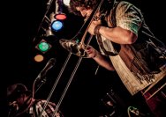 23.01.2013 Umsonst und Drinnen mit Kellerhelden und Beppe Jones