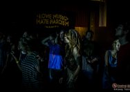 23.05.2013  Weiter