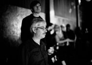 10.12.2014  Umsonst und Drinnen mit The Noisy Gatecrashers und Frog Shock