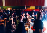 17.12.2014 Umsonst und Drinnen mit Ramonas und Oysterfight