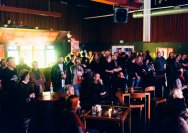 17.12.2014 Umsonst und Drinnen mit Ramonas und Oysterfight