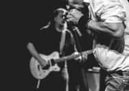 19.02.2014 Umsonst und Drinnen mit Sunbear Bluesband