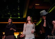 19.03.2014 Umsonst und Drinnen mit Turbolenz und Flashbeat