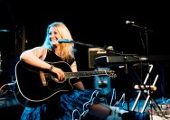 26.03.2014 Umsonst und Drinnen mit Song Of The Day und Diven &amp; Diverses