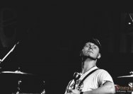29.01.2014 Umsonst und Drinnen mit D. White und Age of Spark