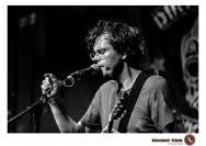 10.04.2019 Umsonst und Drinnen - Major, Dirty Dogs