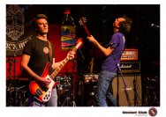 10.04.2019 Umsonst und Drinnen - Major, Dirty Dogs