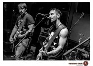 10.04.2019 Umsonst und Drinnen - Major, Dirty Dogs