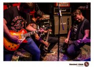 10.04.2019 Umsonst und Drinnen - Major, Dirty Dogs