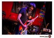 10.04.2019 Umsonst und Drinnen - Major, Dirty Dogs