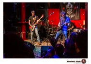 10.04.2019 Umsonst und Drinnen - Major, Dirty Dogs