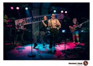 08.02.2020 Herbergsvater, Mad World