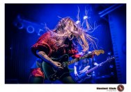 15.03.2023 Umsonst und Drinnen - Doll Circus &amp; SUN